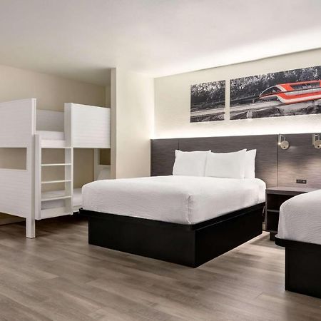 ทราเวลลอดจ์ บาย วินด์แฮม แอนาไฮม์ คอนเวนชั่น เซ็นเตอร์ Hotel ภายนอก รูปภาพ