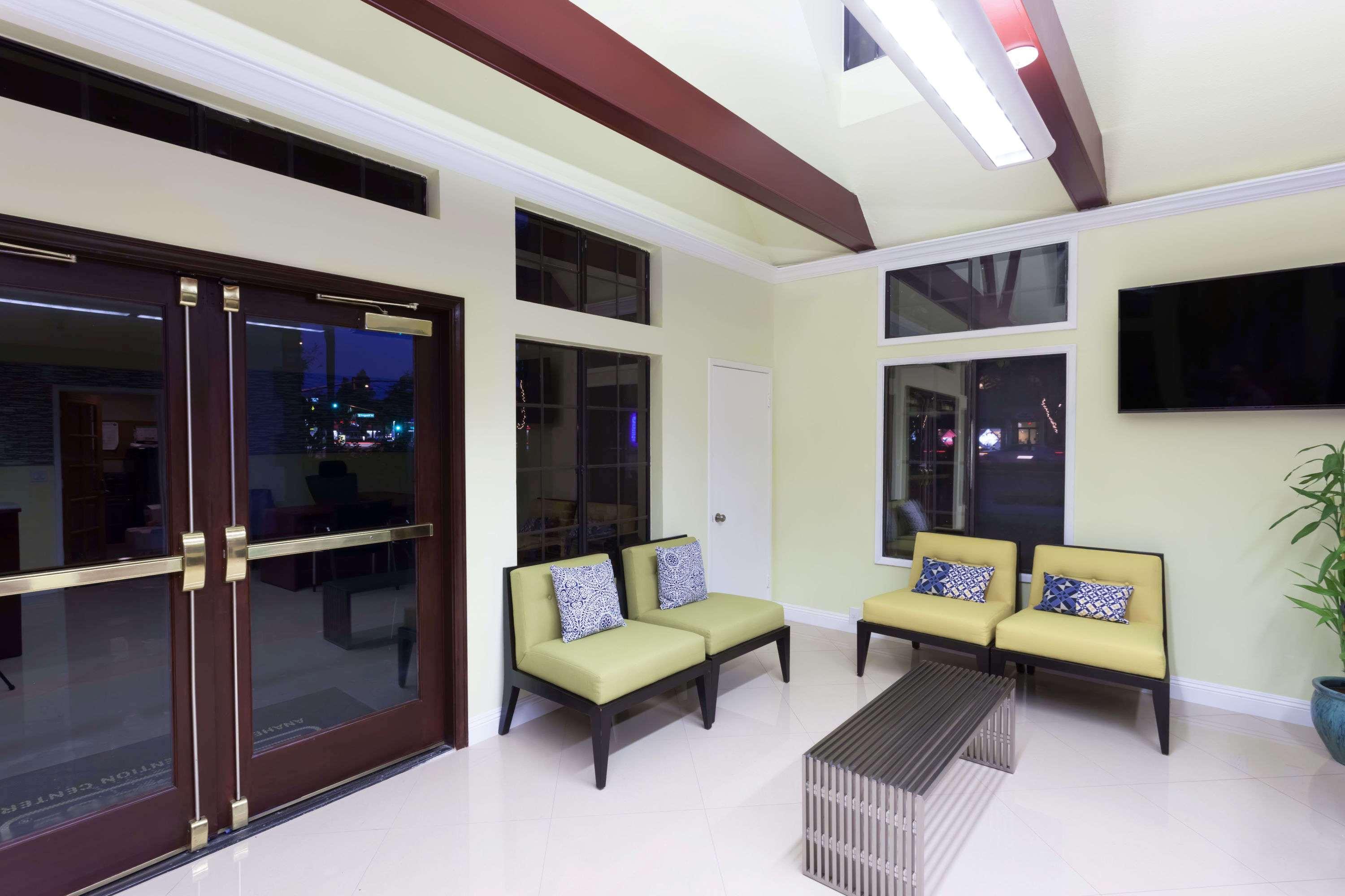 ทราเวลลอดจ์ บาย วินด์แฮม แอนาไฮม์ คอนเวนชั่น เซ็นเตอร์ Hotel ภายนอก รูปภาพ