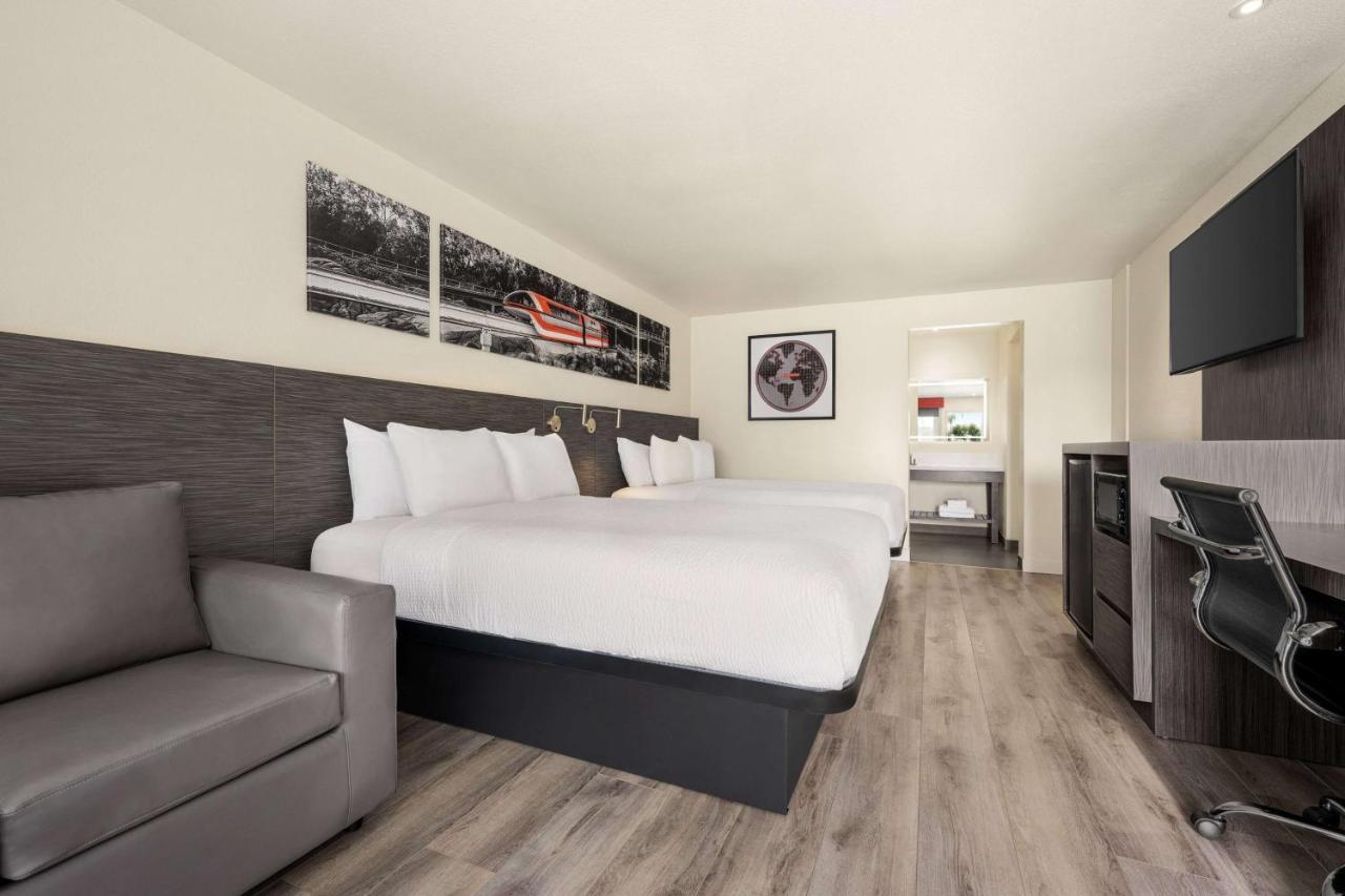ทราเวลลอดจ์ บาย วินด์แฮม แอนาไฮม์ คอนเวนชั่น เซ็นเตอร์ Hotel ภายนอก รูปภาพ