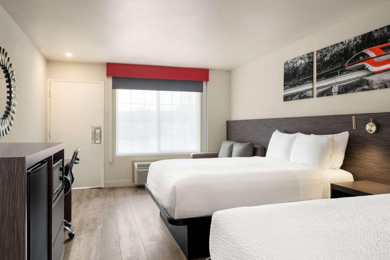 ทราเวลลอดจ์ บาย วินด์แฮม แอนาไฮม์ คอนเวนชั่น เซ็นเตอร์ Hotel ภายนอก รูปภาพ